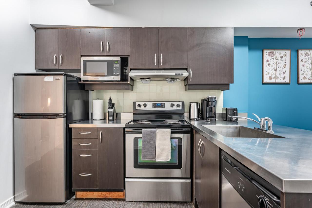 Kensington Market Apartments Торонто Екстериор снимка