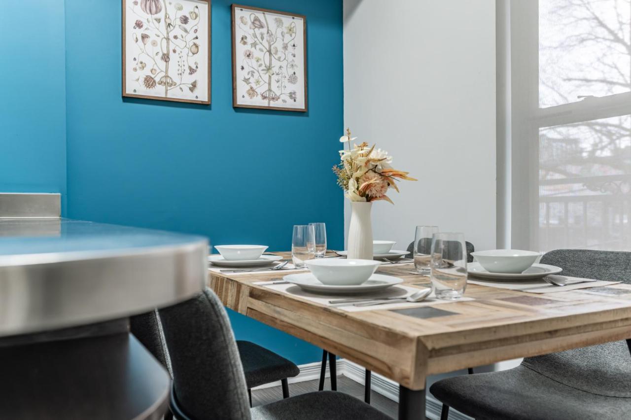 Kensington Market Apartments Торонто Екстериор снимка